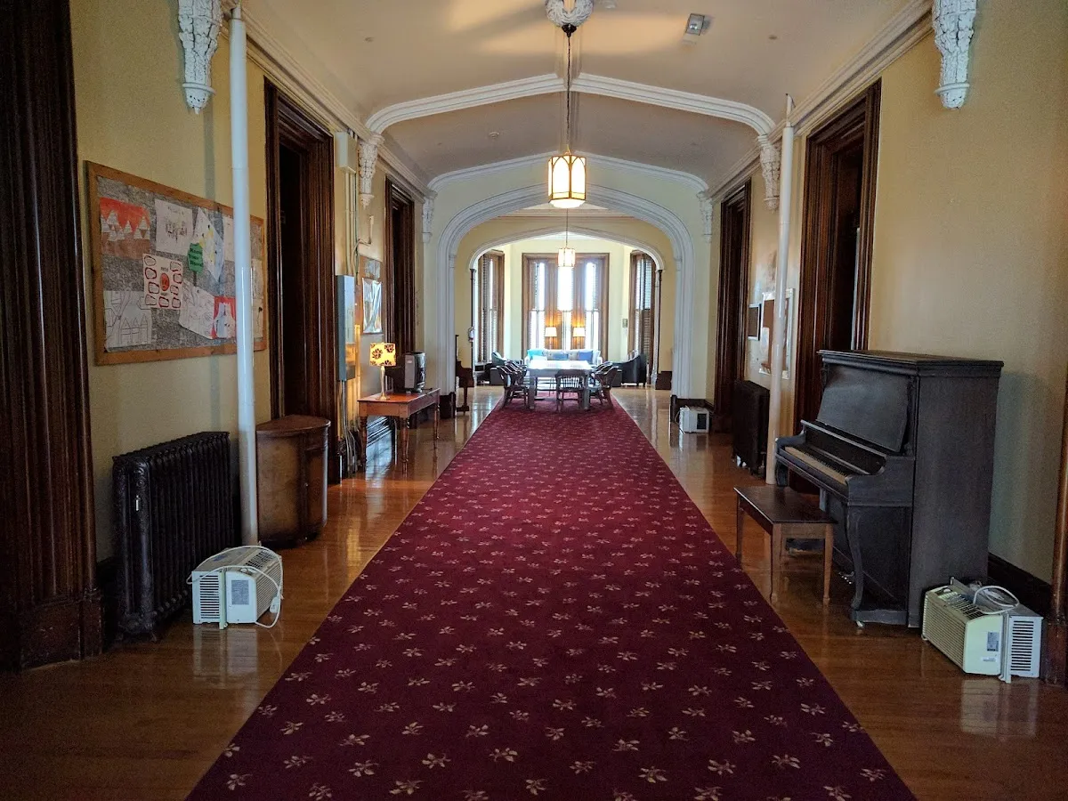 Trafalgar Castle School campus photo 22