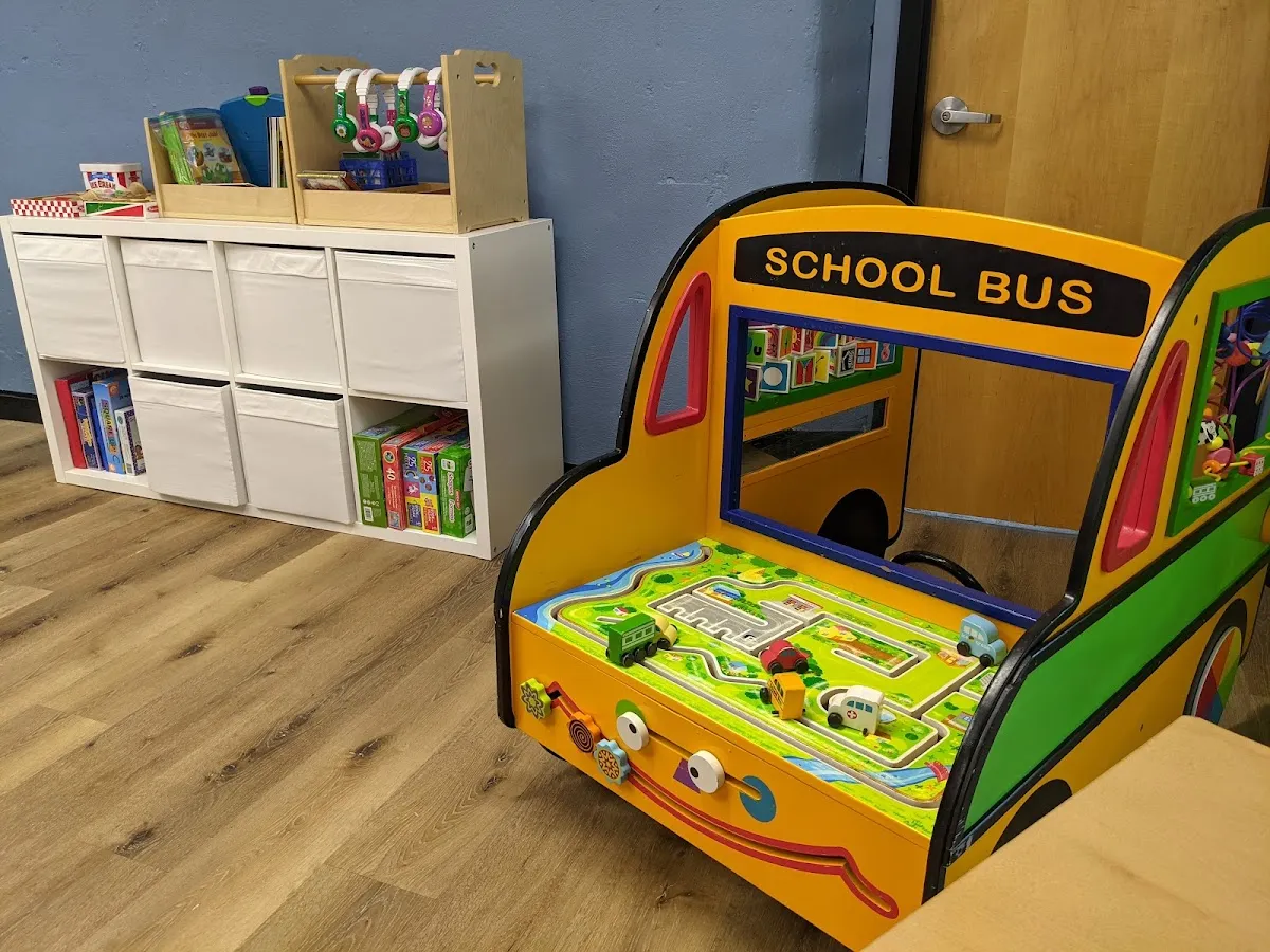 InnovOak School campus photo 19