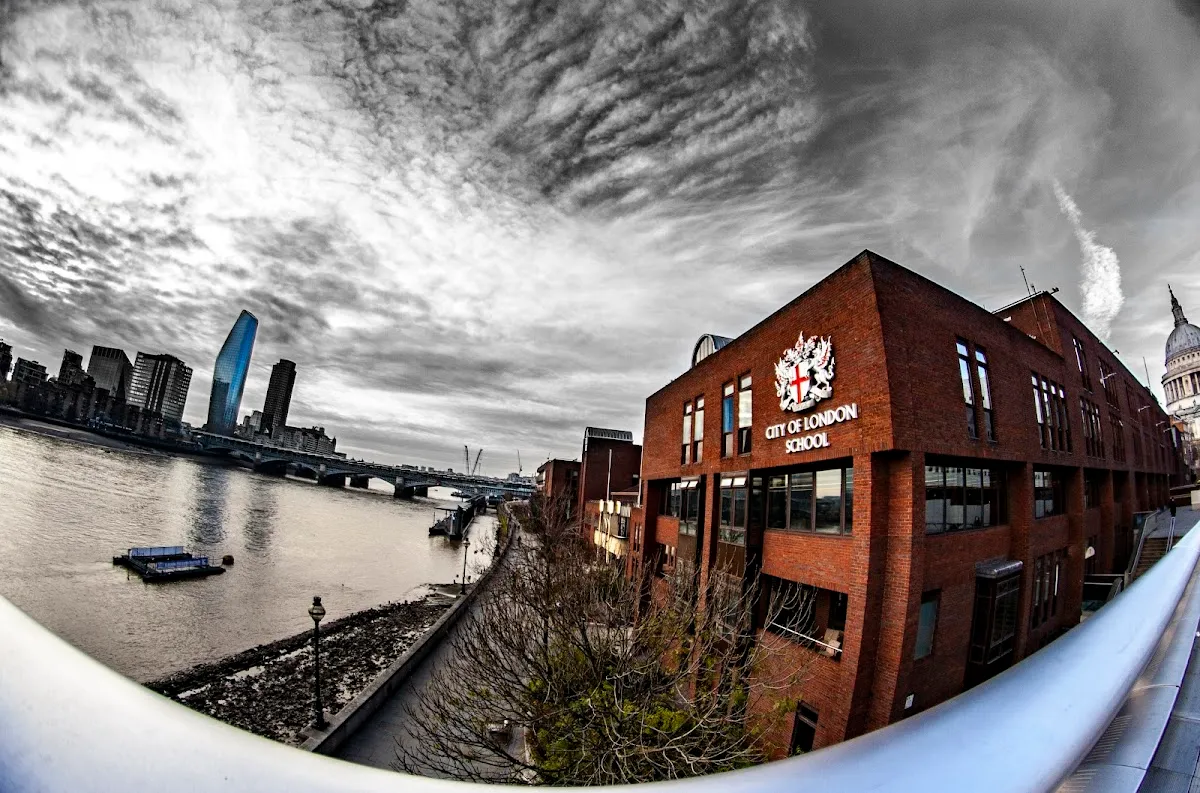 City of London School campus photo 20