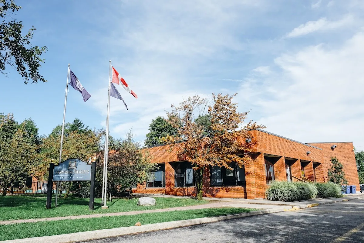 Lynn-Rose School campus photo 29