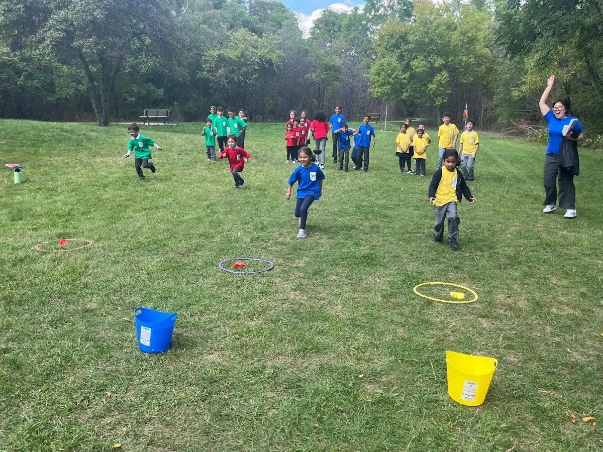 SLI The Sidney Ledson School campus photo 16