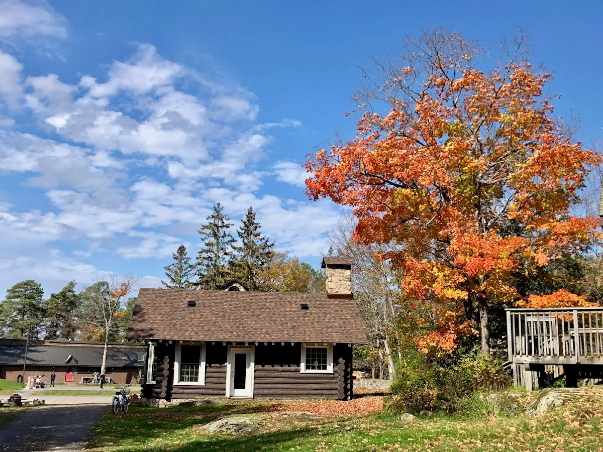 Rosseau Lake College campus photo 4